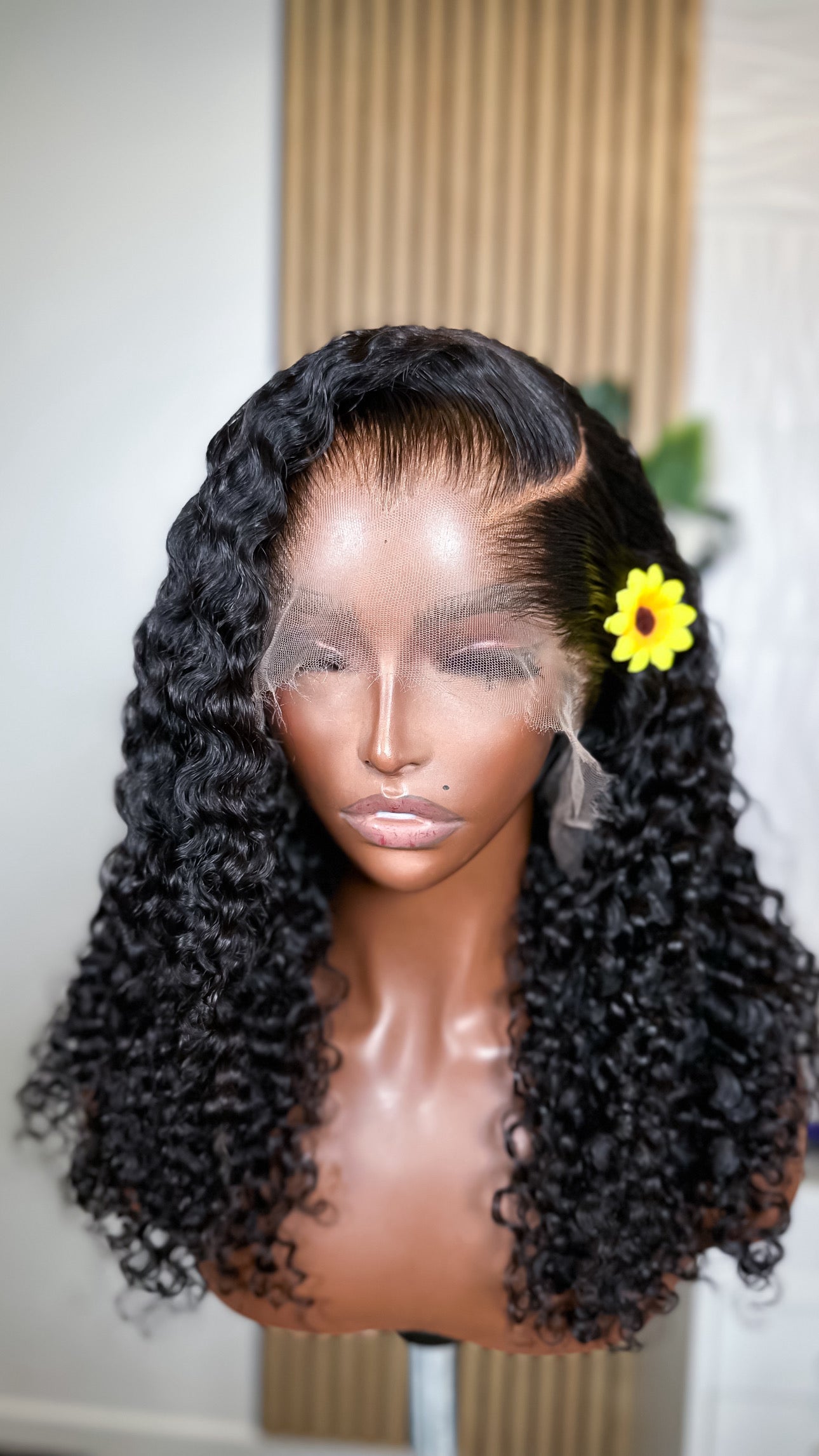 Ella Unit With Low Hairline.